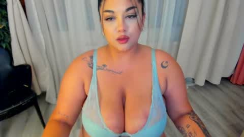 Snapshot of spicycarlaxx chatting on June 28, 6:14 pm spicycarlaxx online show from June 28, 6:14 pm