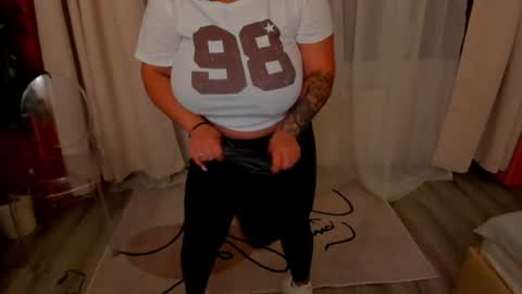 Snapshot of spicycarlaxx chatting on July 14, 2:05 am spicycarlaxx online show from July 14, 2:05 am