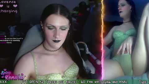 Snapshot of spicykendra chatting on May 27, 5:37 am Kendra online show from May 27, 5:37 am