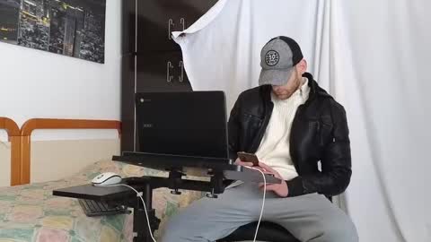 Marco. When Im offline you can view premium content in bio online show from February 20, 9:33 am