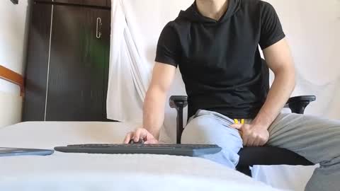 Marco. When Im offline you can view premium content in bio online show from October 3, 8:55 am