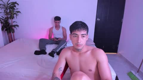 Snapshot of spider_master77 chatting on February 26, 10:31 pm spider master online show from February 26, 10:31 pm