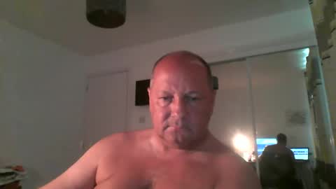 Snapshot of spidey1051a chatting on June 25, 11:48 am spidey1051a online show from June 25, 11:48 am