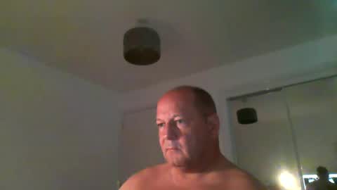 Snapshot of spidey1051a chatting on July 1, 11:34 am spidey1051a online show from July 1, 11:34 am