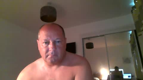 Snapshot of spidey1051a chatting on July 11, 7:44 am spidey1051a online show from July 11, 7:44 am