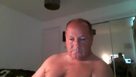 Snapshot of spidey1051a chatting on August 8, 8:38 am spidey1051a online show from August 8, 8:38 am