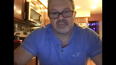 Snapshot of spike69old chatting on December 10, 11:19 pm spike69old online show from December 10, 11:19 pm