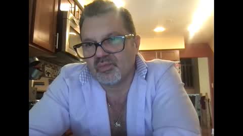 Snapshot of spike69old chatting on January 27, 6:52 pm spike69old online show from January 27, 6:52 pm