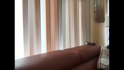 Snapshot of spike69old chatting on February 21, 7:10 pm spike69old online show from February 21, 7:10 pm