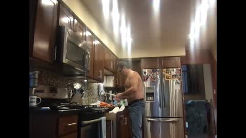 Snapshot of spike69old chatting on March 12, 3:40 pm spike69old online show from March 12, 3:40 pm