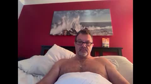 Snapshot of spike69old chatting on November 27, 2:19 pm spike69old online show from November 27, 2:19 pm