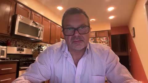 Snapshot of spike69old chatting on February 15, 12:07 am spike69old online show from February 15, 12:07 am