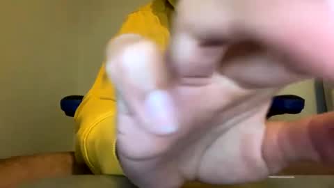 Snapshot of splash516634 chatting on December 8, 1:24 am Twitter Toxiceli2 online show from December 8, 1:24 am