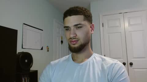 Snapshot of splash8x chatting on January 17, 5:51 pm Splash8x online show from January 17, 5:51 pm