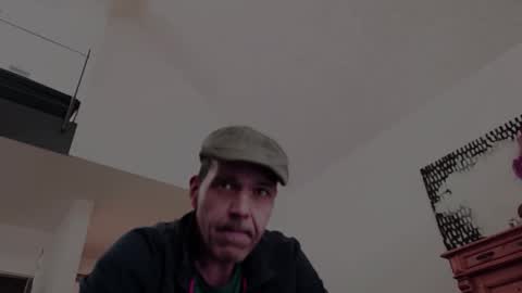 spliffray online show from May 13, 9:06 am