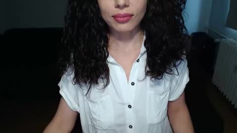 Snapshot of spoiled__doll chatting on December 11, 8:04 am Doll online show from December 11, 8:04 am