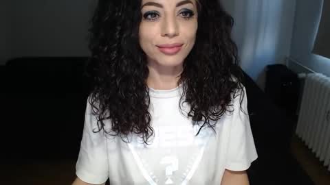 Snapshot of spoiled__doll chatting on December 14, 9:40 am Doll online show from December 14, 9:40 am