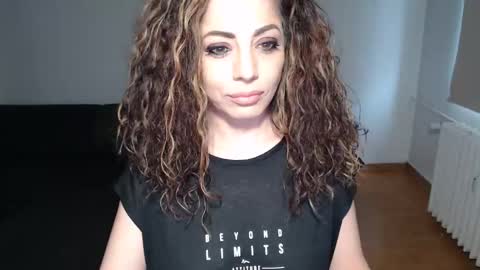 Snapshot of spoiled__doll chatting on January 27, 7:24 am Doll online show from January 27, 7:24 am