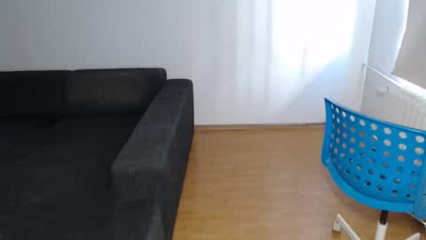 Snapshot of spoiled__doll chatting on March 5, 11:38 am Doll online show from March 5, 11:38 am