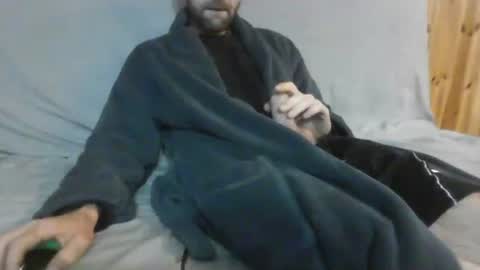 Snapshot of spokociuszek chatting on May 17, 10:11 am spokociuszek online show from May 17, 10:11 am