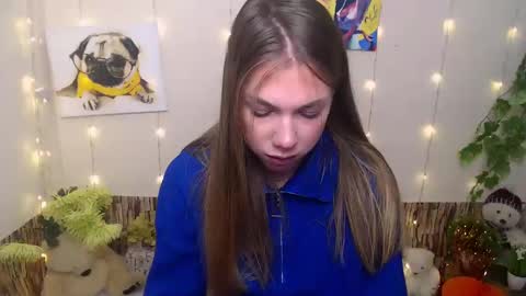 Snapshot of sport_tall_karina chatting on December 16, 7:37 am Karina online show from December 16, 7:37 am