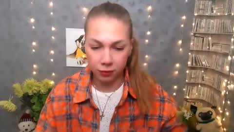 Snapshot of sport_tall_karina chatting on March 10, 8:04 am Karina online show from March 10, 8:04 am