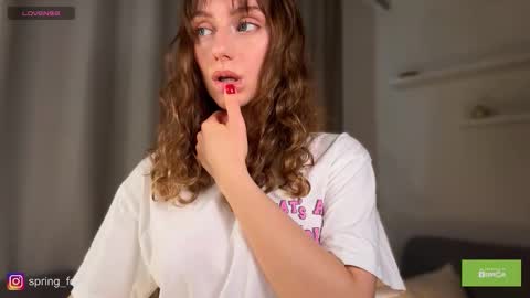 Lilly  online Monday - Friday ask time in pm online show from February 18, 1:40 pm