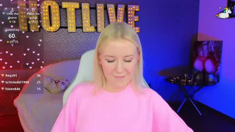 Snapshot of springajara chatting on February 8, 9:46 am Vetta online show from February 8, 9:46 am