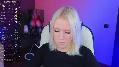 Snapshot of springajara chatting on October 15, 7:30 am Vetta online show from October 15, 7:30 am