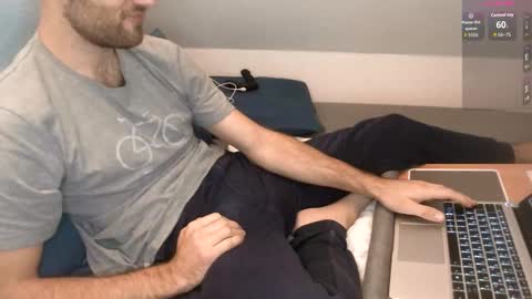 Snapshot of spritzer_11 chatting on November 8, 7:56 pm Spritzer online show from November 8, 7:56 pm