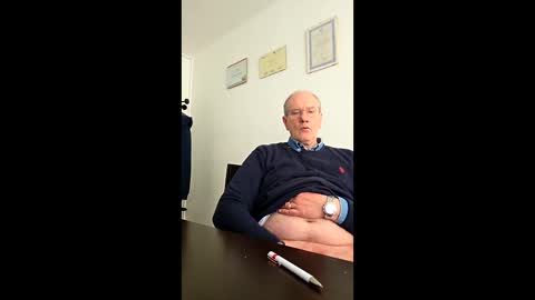 Snapshot of spromo chatting on April 22, 9:01 am spromo online show from April 22, 9:01 am