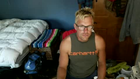 Snapshot of spun_redneck chatting on July 15, 12:49 am Spun Redneck online show from July 15, 12:49 am