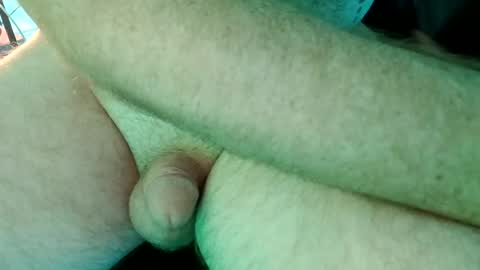 Snapshot of spunfuncumming chatting on July 16, 1:33 am spunfuncumming online show from July 16, 1:33 am