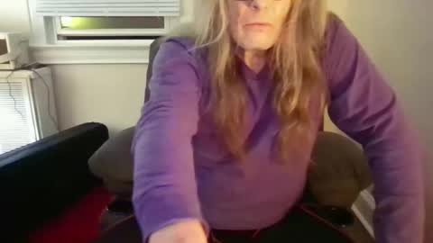 Snapshot of spunslut212 chatting on March 1, 9:55 am spunslut212 online show from March 1, 9:55 am