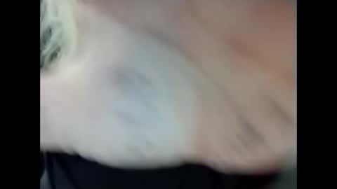 Snapshot of spunslut212 chatting on June 3, 10:07 am spunslut212 online show from June 3, 10:07 am