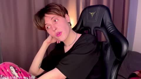 Snapshot of spyashkin chatting on January 16, 5:33 pm your baby online show from January 16, 5:33 pm