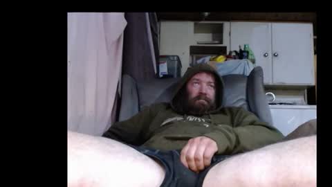 Snapshot of squegly chatting on November 28, 1:19 am Bryan online show from November 28, 1:19 am