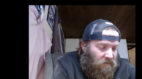 Snapshot of squegly chatting on December 2, 8:41 am Bryan online show from December 2, 8:41 am