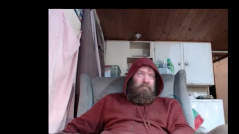 Snapshot of squegly chatting on December 21, 7:04 am Bryan online show from December 21, 7:04 am