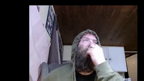 Snapshot of squegly chatting on January 10, 9:44 am Bryan online show from January 10, 9:44 am