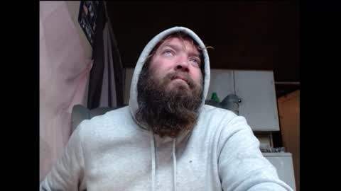 Snapshot of squegly chatting on February 16, 5:47 am Bryan online show from February 16, 5:47 am