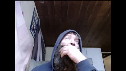 Snapshot of squegly chatting on February 27, 1:38 am Bryan online show from February 27, 1:38 am