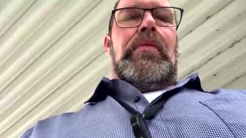 Snapshot of squirreldiamond chatting on May 22, 5:29 pm squirreldiamond online show from May 22, 5:29 pm