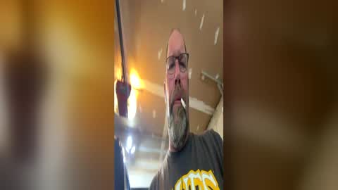 squirreldiamond online show from June 21, 9:50 pm