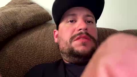 Snapshot of squirrlycock1 chatting on May 27, 12:51 am squirrlycock1 online show from May 27, 12:51 am