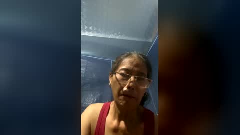 Snapshot of squirt0120 chatting on June 9, 10:10 pm squirt0120 online show from June 9, 10:10 pm