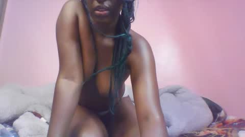 Emmah online show from March 1, 8:55 pm