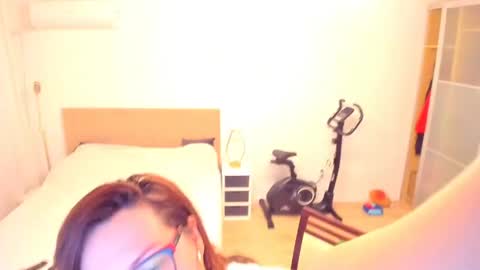 Snapshot of squirt_kimmm chatting on May 14, 5:53 pm Kim online show from May 14, 5:53 pm