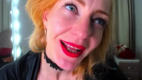 Snapshot of squirtymom chatting on September 29, 11:59 am Alisa online show from September 29, 11:59 am