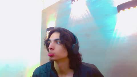 ethan online show from November 13, 2:16 pm